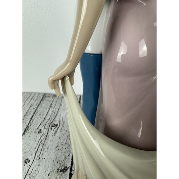 Lladro #06475 Happy Anniversary Couple Dancing - Picture 15 of 15